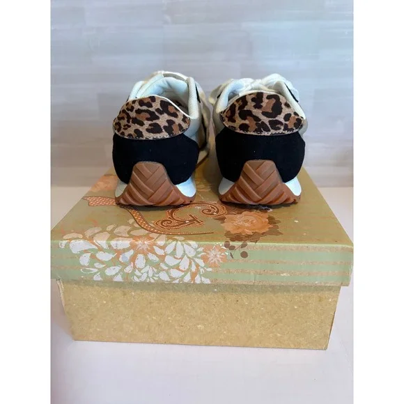 Very G Women Sneakers Joel Size 7.5 Black Leopard Tan Lace Up Fashion Shoes NEW - Picture 8 of 13